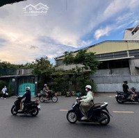 Mt Lương Minh Nguyệt, Q. Tân Phú. Diện Tích: 21M X 39M. Nh: 23M. Kc: Cấp 4. Hđt: 130 Triệu/Th. Giá: 7X Tỷ