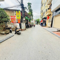 Bán Nhà Mặt Phố - Quận Cầu Giấy 58M2 5 Tầng 22,3 Tỷ