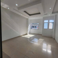 Cho Thuê Nhà 4 Tầng Mặt Tiền 2 Tháng 4 Tp Nha Trang Giá Chỉ 20 Triệu/ Tháng