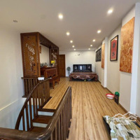 18 Tỷ Phân Lô Vip Ba Đình 70M,Ô Tô,Ngõ Thông,Hai Thoáng,Dân Xây,Thang Máy