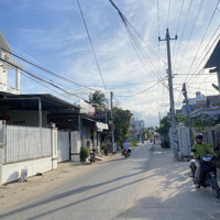 Chủ Kẹt Tiền Cần Bán Lô Đất Ngay Cạnh Ủy Ban Xã Vạn Thắng, Cách Biển Chỉ 400M,Diện Tích186M2, 0974443279