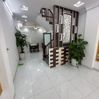 (Chính Chủ) Nhà 4 Tầng. 4Pn+ 3 Vệ Sinh2 Thoáng, Nội Thất Hiện Đại, Xây Tâm Huyết, Ảnh Thật