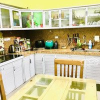Gần Trường, Chợ, Kinh Doanh Bất Chấp. Ôtô Tránh. Tặng Thêm Kiot Bán Hàng, Đậu Xe...chính Chủ!