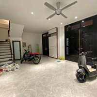 Bán Nhà Bạch Mai, Ngõ Rộng Thoáng, Mặt Tiền Rộng 7.5M, Cách Mặt Phố Chỉ 50M