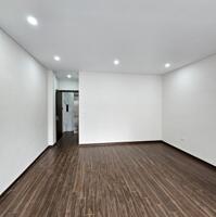 Bán nhà Thạch Bàn,Long Biên 5 tầng,50m,mt4.6m oto đỗ cổng nhỉnh 8 tỷ
