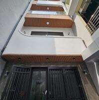 Bán nhà Thạch Bàn,Long Biên 5 tầng,50m,mt4.6m oto đỗ cổng nhỉnh 8 tỷ
