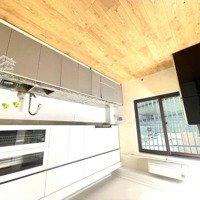Lạc Long Quân - Tây Hồ - Phân Lô - Ô Tô Tránh - Thang Máy - Kinh Doanh. 25M X 6 Tầng _ 5,8 Tỷ