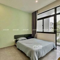 Khai Trương Chdv Mới 100% Ban Công Lớn Full Nội Thất Tiện Nghi Ngay Cầu Lê Văn Sỹ Quận 3