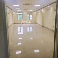 Cho Thuê Văn Phòng Phố Trần Duy Hưng,Cầu Giấy,Hà Nội,Dtsd 100M2,Sàn Thông,Giá 18 Triệu/Tháng