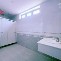 Cho thuê nhà xưởng khuôn viên gần 1ha, KCN Long Thành, Đồng Nai, giá thuê 590tr/tháng.