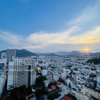 Kiều Trinh - 2524 View Biển Đẹp Chủ Cần Bán Gấp 2 Phòng Ngủnhìn Toàn Cảnh Tp Về Đêm Lung Linh