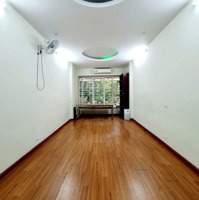 Bán Nhà Kim Mã, 37M2, 5 Tầng, 4 Ngủ, Đủ Công Năng, Giá Bán 9.6 Tỷ ( Có Thương Lượng )