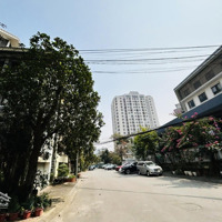Gấp Nhà Biệt Thự Liền Kề Sau Quận Uỷ Tây Hồ, 98M2 4 Tầng Mt: 8M, Gara Ô Tô Tránh An Ninh Tốt