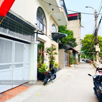 Bán Nhà Mặt Hồ Bồ Đề Lb- View Đẹp - Kinh Doanh Đỉnh
 Diện Tích: 87M X 4T | Giá Bán 21.5 Tỷ | Ô Tô Tránh