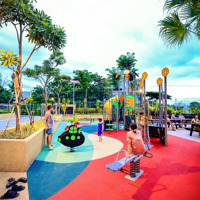 Cho Thuê Căn Góc 2 Phòng Ngủ 2 Vệ Sinh66M2 View Resort Hồ Bơi Siêu Đẹp Giá Chỉ 8 Triệu/Tháng 0902.922.775