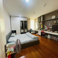 Bán Nhà Bồ Đề 47M 6 Tầng, Chỉ Có 8.9 Tỷ,Gần Ồ Tô Tránh,Hồ Điều Hòa,Truờng Cấp 123,2Km Sang Hồ Gươm
