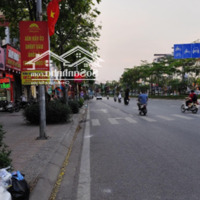 Ngô Gia Tự - Long Biên Nhà 4 Tầng,Mặt Tiền7,2M,Diện Tích190M2, Ngõ Ô Tô Tránh. Giá Cực Tốt