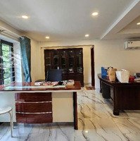 Bán Nhà Đẹp Nhất Khu Kiều Đàm - Ngang 9M Lô Góc Hầm Thang Máy Full Nội Thất Cao Cấp. Giá: 45 Tỷ