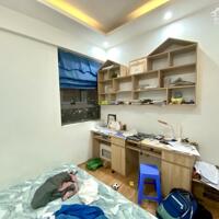 Bán gấp căn hộ chung cư Khu đô thị Định Công, Hoàng Mai, nhà đẹp, view hồ Định Công