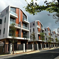 Có Nên Mua Bất Động Sản Vinhomes Ocean Park 3 Nếu Như Đang Sống Ổn Định Ở Hà Nội Hay Không?