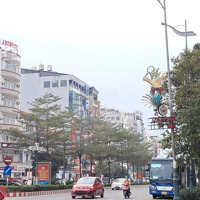 Siêu Hiếm . Mảnh Đất Vàng , Đống Đa - Hồ Văn Chương . Kinh Doanhmặt Tiềngần 12M - Giá 180 Triệu/ M2