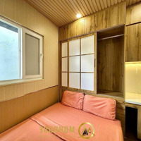 Căn Hộ Có Cửa Sổ Full Nội Thất Quận 1