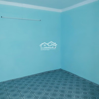 Còn 1 Phòng Trọ Cho 1 - 2 Người Ko Có Xe Tại Nhà Trọ Mặt Tiền Q7, Toilet Riêng