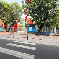 Chính Chủ Bán 3Lô Đối Diện Công Viên, Khu Biệt Thự _ Cư Xá Phú Thọ Hoà P10 Tân Bình. Diện Tích: 55M, 8.2 Tỷ