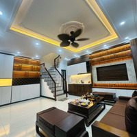 Nhà Riêng Ngõ 514 Thuỵ Khuê Tây Hồ. Nhà Đẹp Ở Luôn, Mặt Ngõ Thông Gần Hồ Tây 35M2. 4 Tầng. 4 Pn.