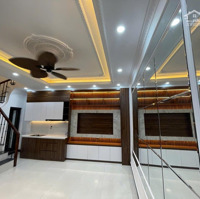 Nhà Riêng Ngõ 514 Thuỵ Khuê Tây Hồ. Nhà Đẹp Ở Luôn, Mặt Ngõ Thông Gần Hồ Tây 35M2. 4 Tầng. 4 Pn.