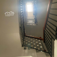 Tòa Căn Hộ Doanh Thu Ổn Định 154M2, 5 Tầng 1 Tum - Doanh Thu 60 Triệu/Tháng - Giá Chỉ 15.2 Tỷ