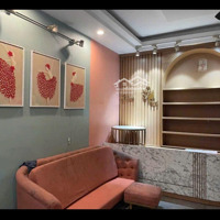 Cho Thuê Nhà Ở Kim Ngưu, Hai Bà Trưng, 40M2*5 Tầng, Căn Góc, Kinh Doanh, Ô Tô Đỗ Cửa, 16 Triệu