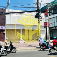 Siêu Phẩm Góc 2 Mặt Tiền Vị Trí Vip Số 683 Âu Cơ Ngang Khủng 12X30M Trống Suốt, Lề Rộng - Giá Tốt