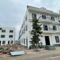 Cần bán lô đất 100m, mặt tiền đường Nguyễn Ái Quốc rộng 100m, giá chỉ từ 1,39 tỷ. Đường nhựa vỉa hè đã hiện hữu