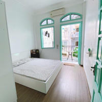 Độc Nhất Vô Nhị Nhà Hoàng Cầu Phân Khúc Cực Hiếm Nhà Bán Chỉ Nhỉnh 12 Tỷ 45M , 5 Tầng Nhà Dân Xây