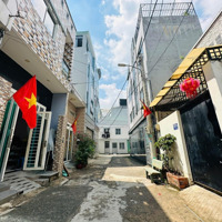 Bán Nhà Mới 3 Tầng Ngay Đường Số 12 Trường Thọ Gần Xa Lộ Hà Nội Khu Dân Trí Cao Nội Thất Gỗ Cao Cấp