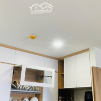 Chính Chủ Bán Căn 2N 77M2 Bc Đông Nam View Thoáng, Hướng Mát Tầng Trung Giá Bán 4.9 Tỷ
