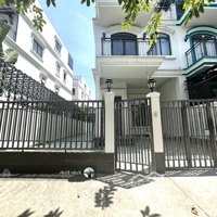 Bán Nhà Phố Sân Vườn View Hồ, 163M2, 28,2 Tỷ Đường Chính 25M Tại Lakeview City, An Phú, Q2, Hcm