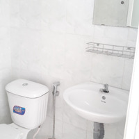 Cho Thuê Phòng Có Wc Riêng, An Ninh, Sân Vườn Thoáng Mát, Giá Chỉ 2 Triệu/Th