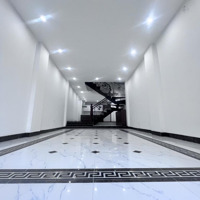 Bán Nhà Phố Giang Biên View Vườn Hoa Oto Tránh Vỉa Hè Giá Bán 16 Tỷ Ctl