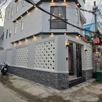 Bán Nhà Góc 2 Mặt Tiền Phạm Hữu Lầu, Quận 7.Diện Tích4X15M, 3 Tầng. Sân Thượng. Giá Bán 6.45 Tỷ