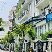 Biệt Thự Liền Kề - Trung Tâm Thanh Xuân - Oto Tránh- Vỉa Hè - Có Hầm - 110M2 - Mặt Tiền 5.2M -31 Ty