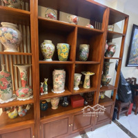 Bồ Đề, Dân Xây 81X6T, Tm, 2 Thoáng, Ô Tô Vào Nhà, Full Nội Thất Đẹp Như Khách Sạn, Giá Tốt 22.6 Tỷ.