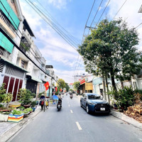 Nhà Chưa Qua Đầu Tư,Hẽm Xe Hơisát Phạm Văn Đồng- Khu Dân Trí, An Ninh - 81M2 Chuẩn Đẹp Vuông Vắn
