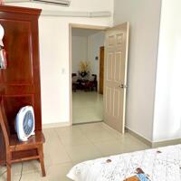 Cần bán chung cư 2pn ngay amata có nội thất giá rẻ