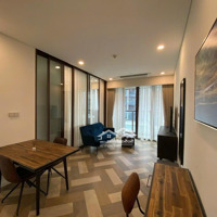 Cần Bán Căn 1 Phòng Ngủ- View Sông Và Cầu Bason-Galleria Giá Tốt Nhất Thị Trường-Đã Có Sổ