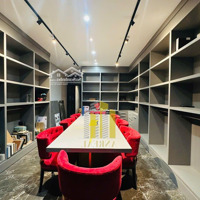 Nhà Có Sẵn Nội Thất Văn Phòng - Thiết Kế Hiện Đại. Giá Bán 26 Triệu