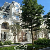 Bán Nhà Phố Nguyễn Đình Thi, Tây Hồ.diện Tíchsổ 165M2 X 4T,Mặt Tiền11M. Nhà 3 Mặt Thoáng, Vỉa Hè Rộng.
