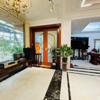 Chính Chủ Bán Khu Phân Lô Đông Ngạc - 2 Mặt Tiền - 2 Mặt Đều Oto - 62M2 - Sổ Vuông Đét - Giá 8,X Tỷ