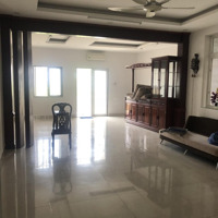 Biệt Thự Cho Thuê Thăng Long, P. 4. Dt: 9X20M. 1 Hầm 3 Lầu. Phòng Rộng. Giá 45 Triệu/Tháng